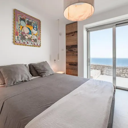 Cliff Villa *